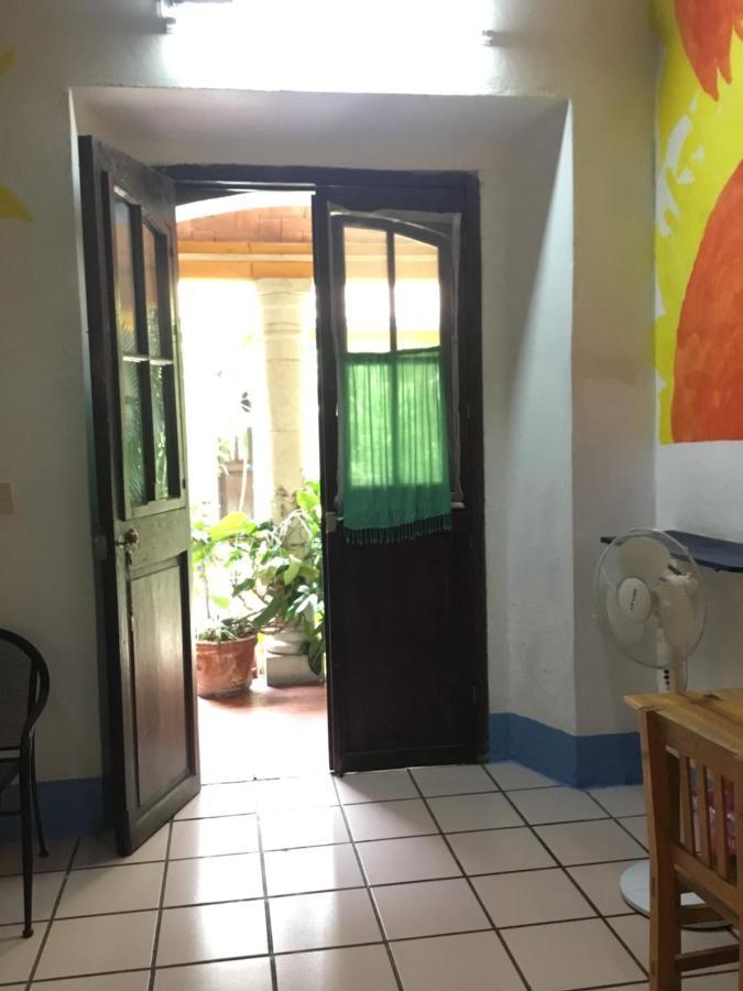 Oaxaca Hostal Luz De Luna Nuyoo מראה חיצוני תמונה